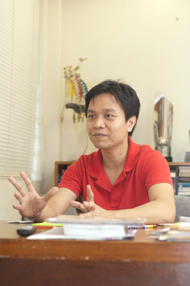 No Sagala. Department chair Alvin Yapan says Kwiz Bibo is more in line with the department's goals. Photo by Migi C. Soriano.