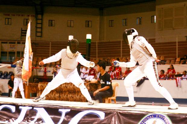 A slip to fifth. The Blue and Lady Fencers look to learn from their losses this season and develop a stronger team for next year. / Photo by Aih Mendoza